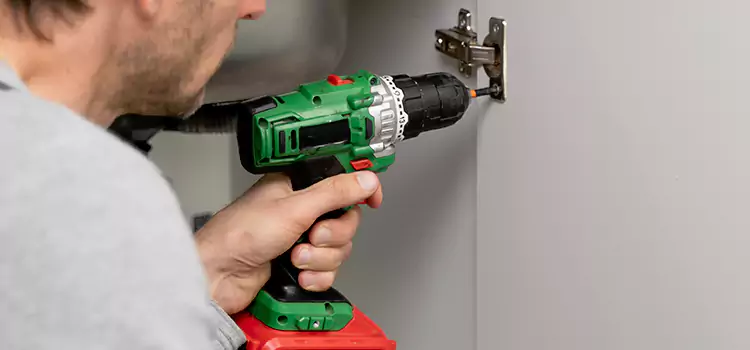 Commercial Door Hinge Repair Florin