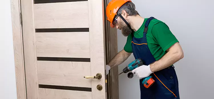 Replace Internal Door Handle with Lock Florin